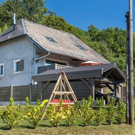 Villa Savoyarde Avec Jacuzzi Vila
